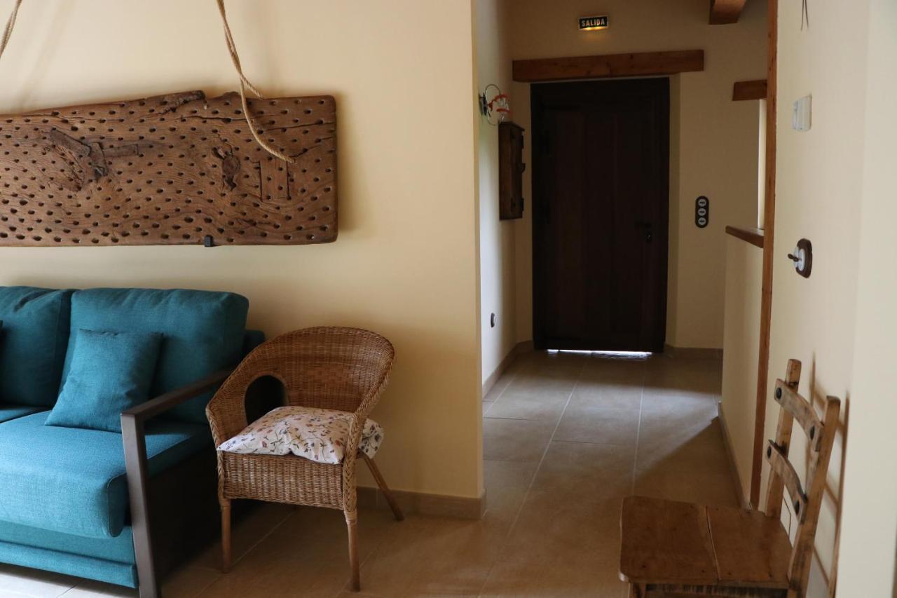 Apartamentos Rurales Casa Lafuente Luquiano ภายนอก รูปภาพ