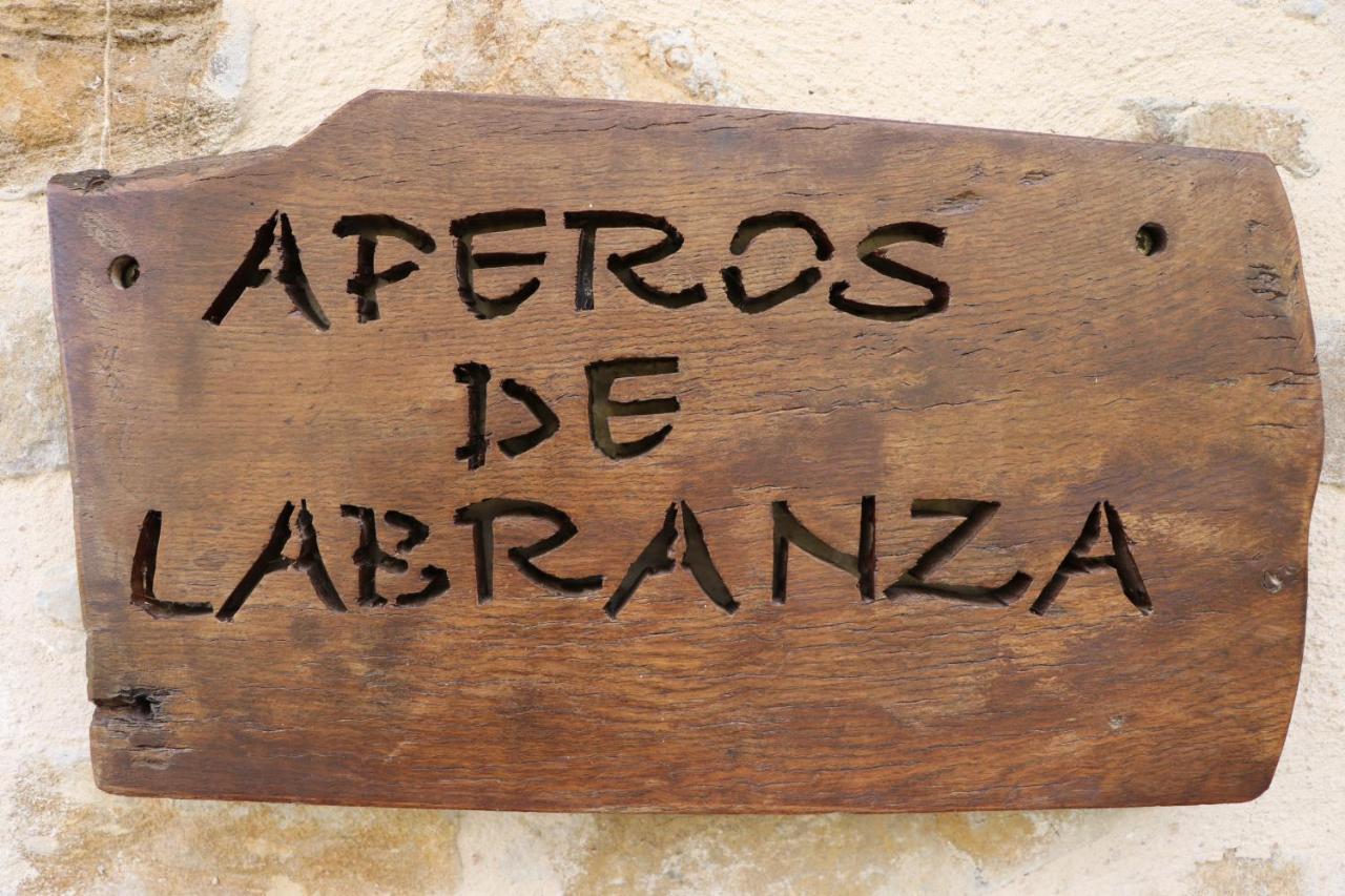 Apartamentos Rurales Casa Lafuente Luquiano ภายนอก รูปภาพ