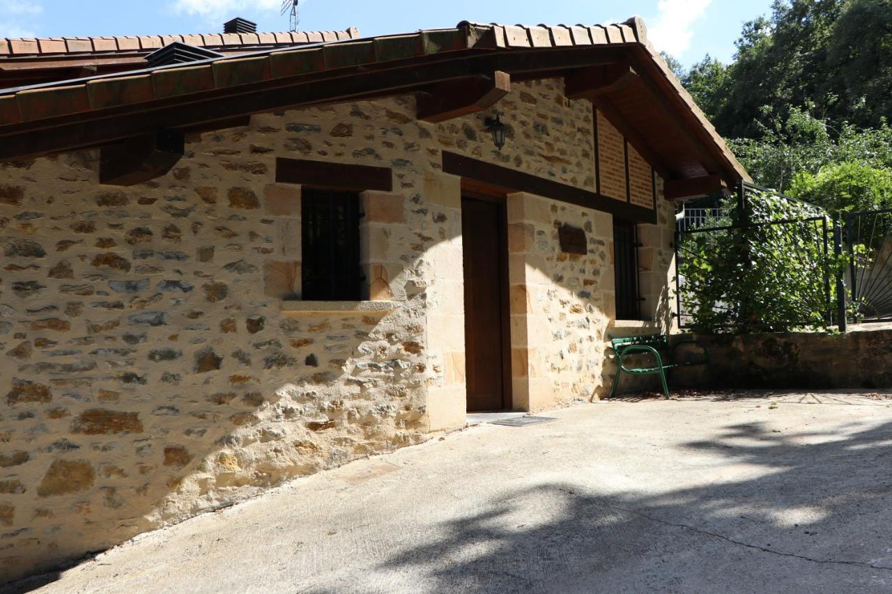 Apartamentos Rurales Casa Lafuente Luquiano ภายนอก รูปภาพ