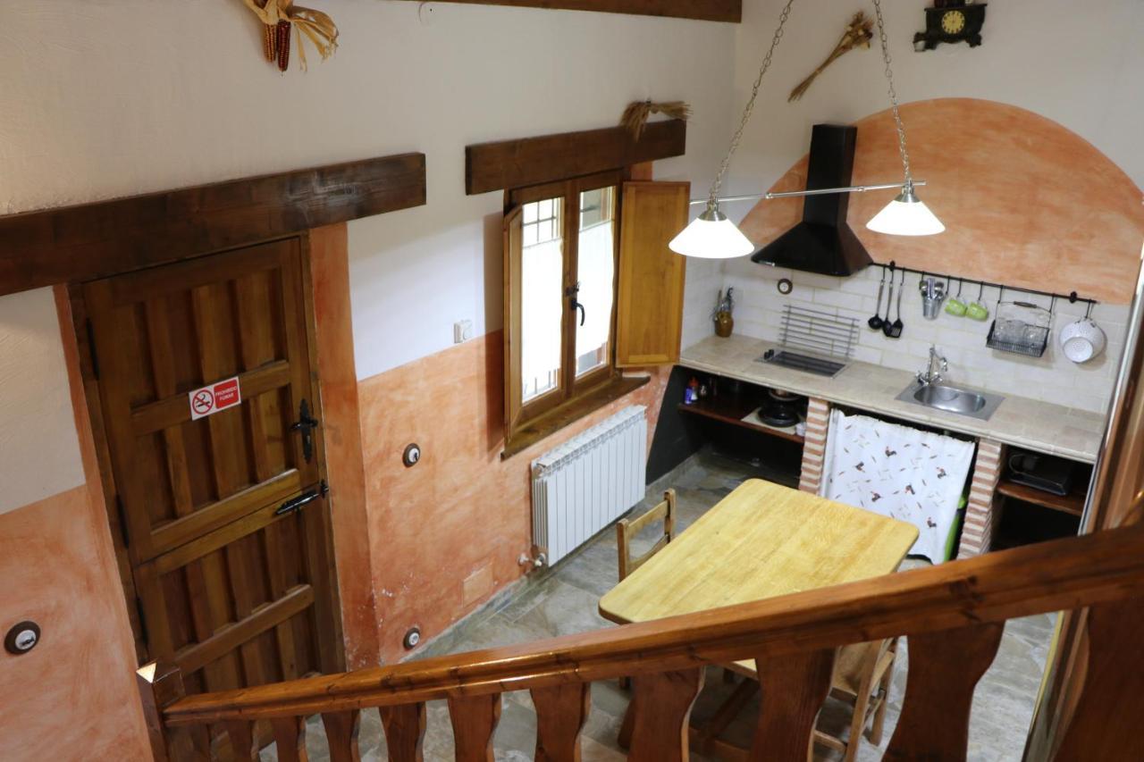 Apartamentos Rurales Casa Lafuente Luquiano ภายนอก รูปภาพ
