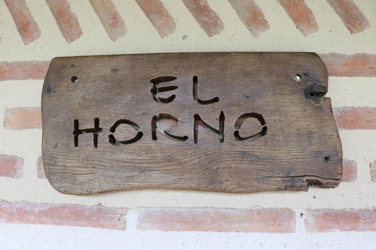 Apartamentos Rurales Casa Lafuente Luquiano ภายนอก รูปภาพ